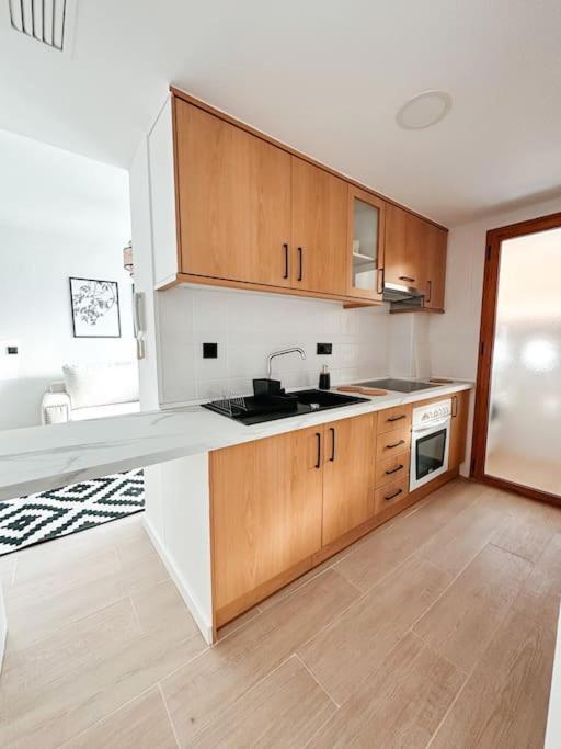Precioso Apartamento Con Piscina Y Vistas アリカンテ エクステリア 写真