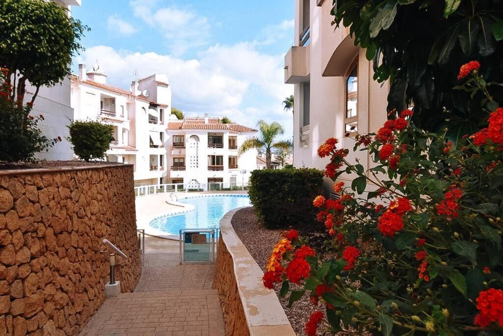 Precioso Apartamento Con Piscina Y Vistas アリカンテ エクステリア 写真